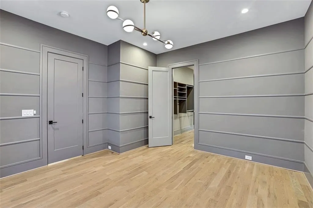 703 Bass Way, Atlanta, Georgia 30328, 7 Bedrooms Bedrooms, ,6 BathroomsBathrooms,Residential,Sold,703 Bass Way,7118765