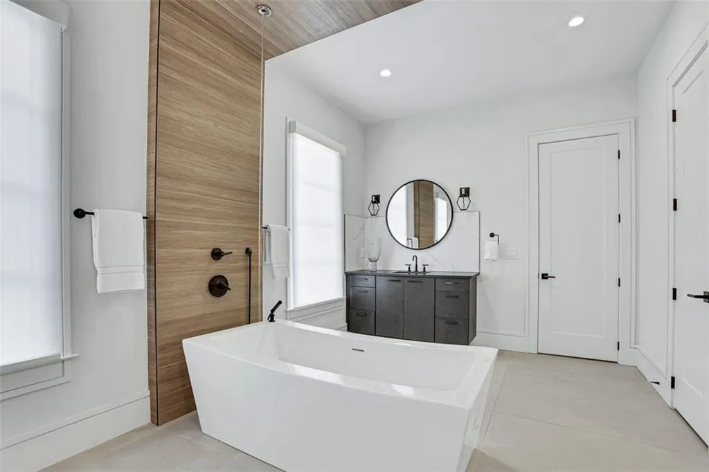 703 Bass Way, Atlanta, Georgia 30328, 7 Bedrooms Bedrooms, ,6 BathroomsBathrooms,Residential,Sold,703 Bass Way,7118765