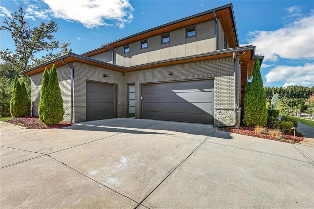 703 Bass Way, Atlanta, Georgia 30328, 7 Bedrooms Bedrooms, ,6 BathroomsBathrooms,Residential,Sold,703 Bass Way,7118765