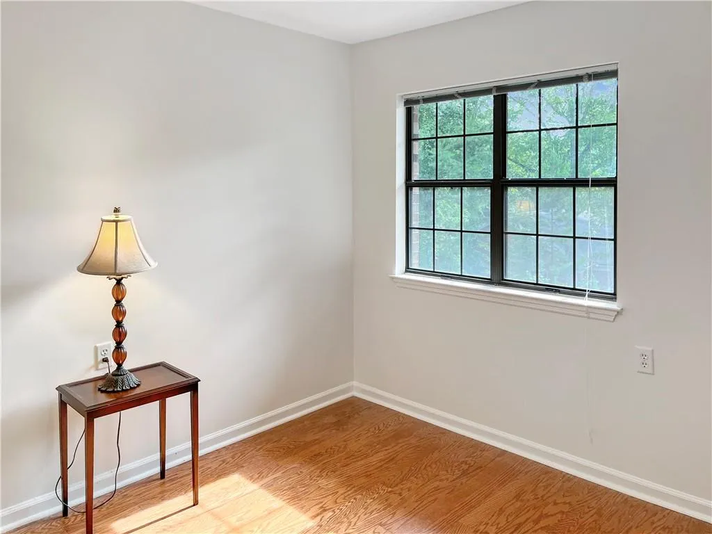 475 Mount Vernon Highway Ne Unit A202, Sandy Springs, Georgia 30328, 1 Bedroom Bedrooms, ,1 BathroomBathrooms,Residential,Sold,475 Mount Vernon Highway Ne Unit A202,7080566