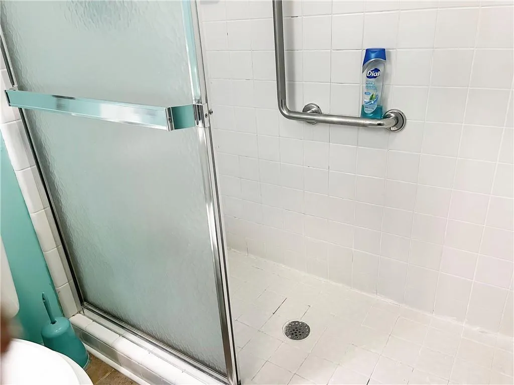 475 Mount Vernon Highway Ne Unit A202, Sandy Springs, Georgia 30328, 1 Bedroom Bedrooms, ,1 BathroomBathrooms,Residential,Sold,475 Mount Vernon Highway Ne Unit A202,7080566