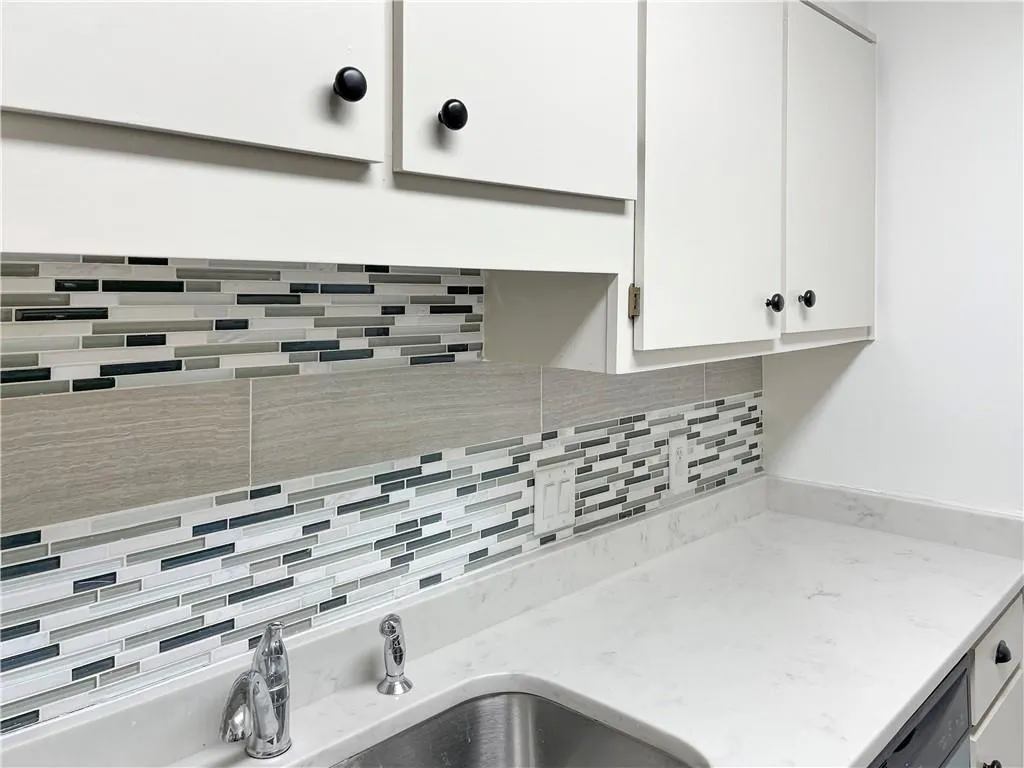 475 Mount Vernon Highway Ne Unit A202, Sandy Springs, Georgia 30328, 1 Bedroom Bedrooms, ,1 BathroomBathrooms,Residential,Sold,475 Mount Vernon Highway Ne Unit A202,7080566