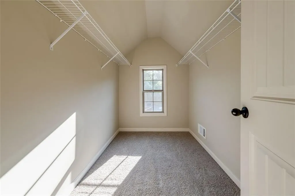 7760 Stratford Lane, Sandy Springs, Georgia 30350, 5 Bedrooms Bedrooms, ,4 BathroomsBathrooms,Residential,Sold,7760 Stratford Lane,7244771