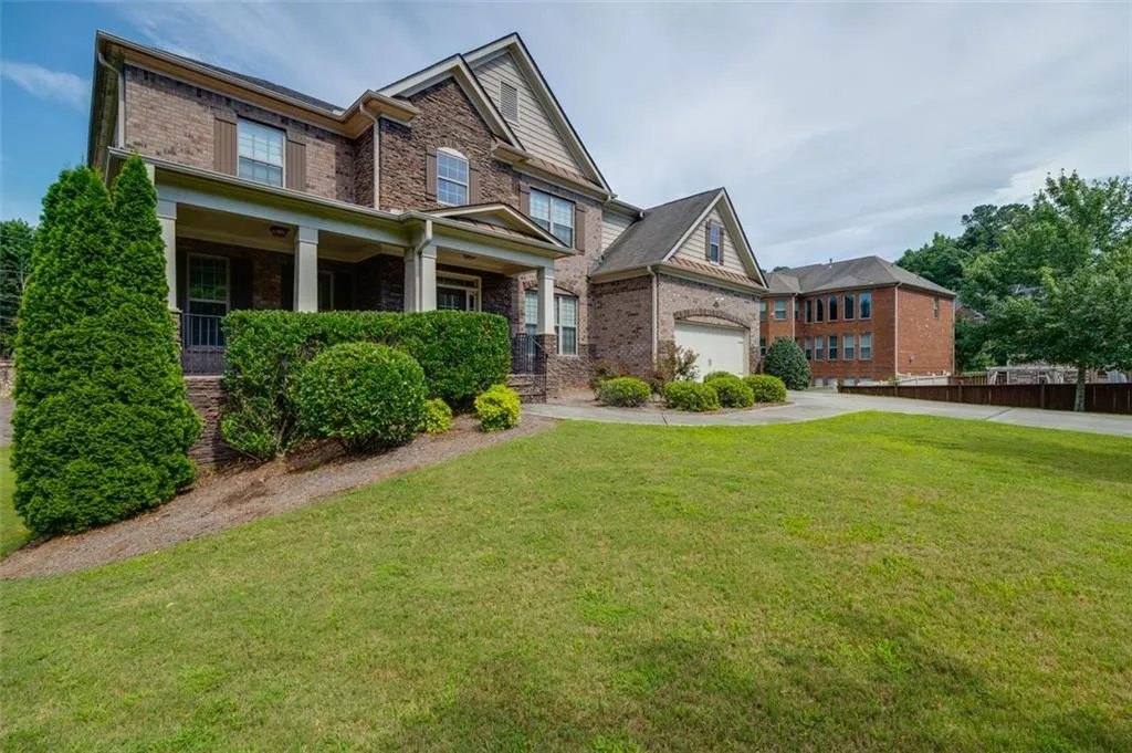 7760 Stratford Lane, Sandy Springs, Georgia 30350, 5 Bedrooms Bedrooms, ,4 BathroomsBathrooms,Residential,Sold,7760 Stratford Lane,7244771