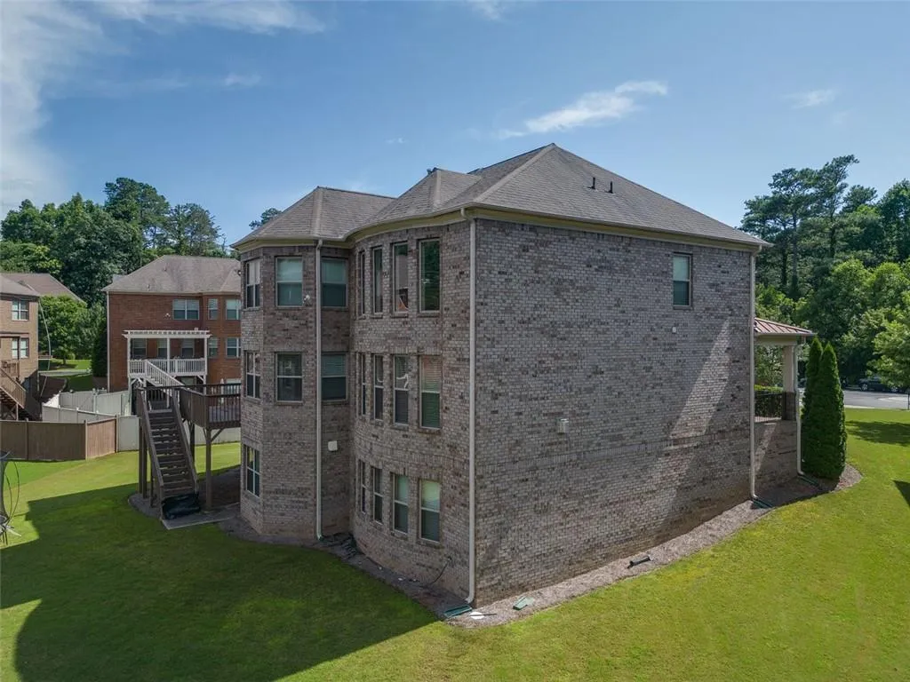 7760 Stratford Lane, Sandy Springs, Georgia 30350, 5 Bedrooms Bedrooms, ,4 BathroomsBathrooms,Residential,Sold,7760 Stratford Lane,7244771