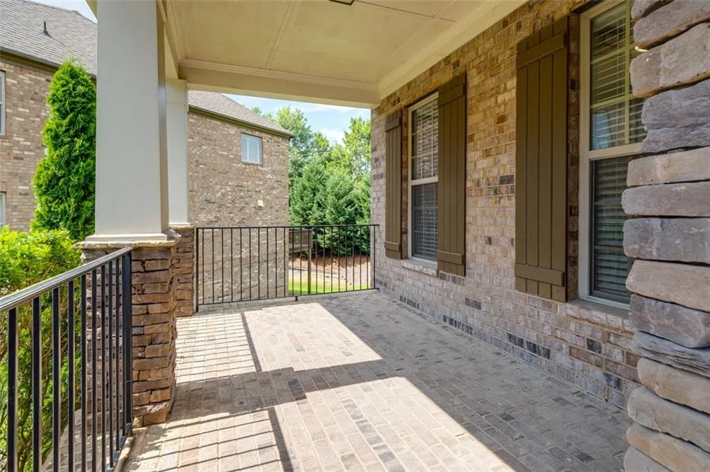 7760 Stratford Lane, Sandy Springs, Georgia 30350, 5 Bedrooms Bedrooms, ,4 BathroomsBathrooms,Residential,Sold,7760 Stratford Lane,7244771