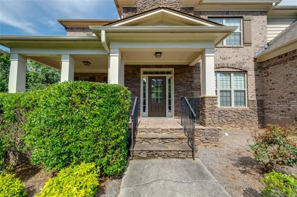 7760 Stratford Lane, Sandy Springs, Georgia 30350, 5 Bedrooms Bedrooms, ,4 BathroomsBathrooms,Residential,Sold,7760 Stratford Lane,7244771