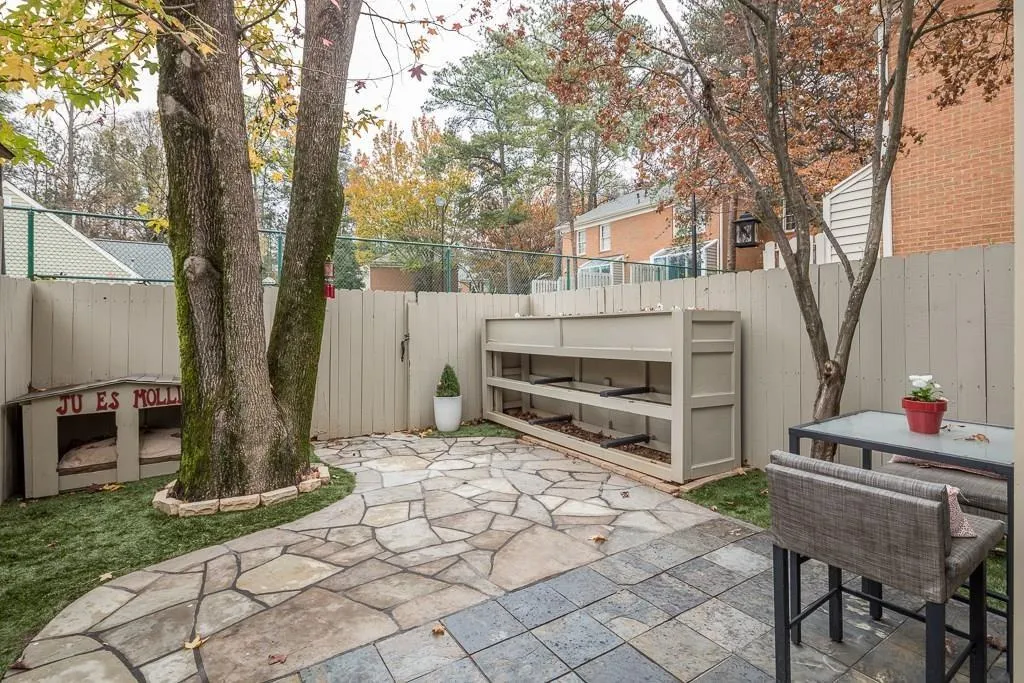 95 Mount Vernon Circle, Atlanta, Georgia 30338, 2 Bedrooms Bedrooms, ,2 BathroomsBathrooms,Residential,Sold,95 Mount Vernon Circle,6114251