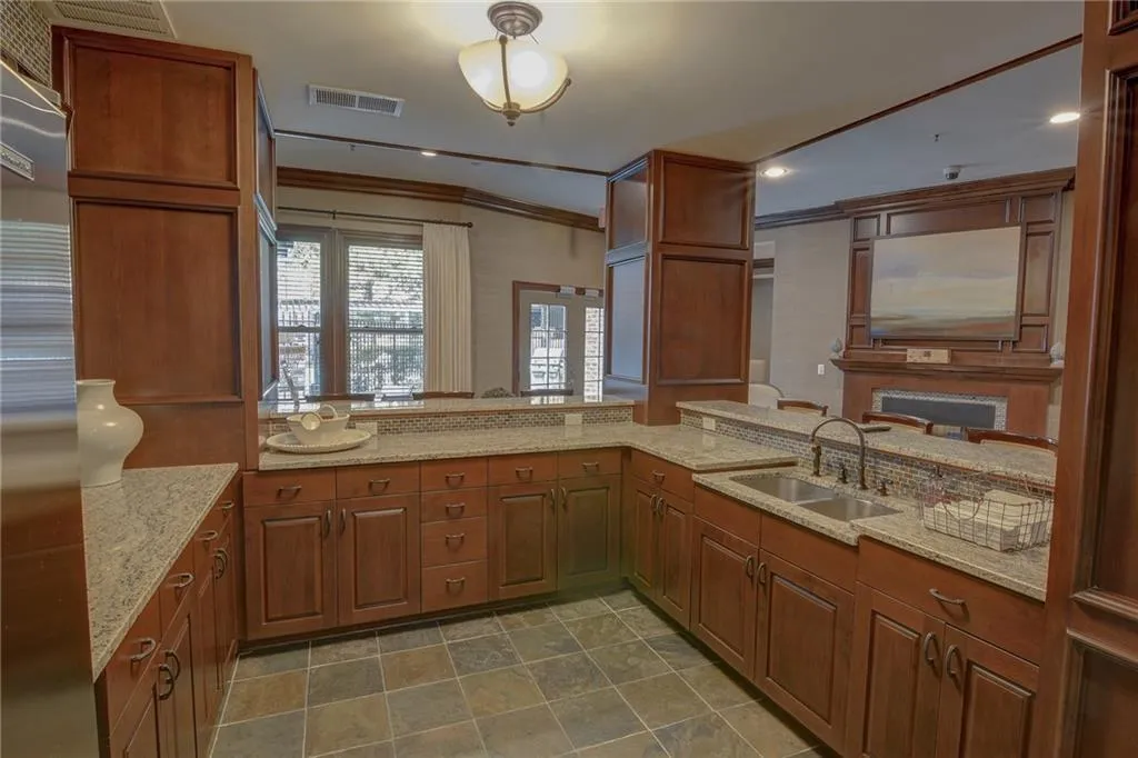 901 Abernathy Road Unit 6120, Atlanta, Georgia 30328, 2 Bedrooms Bedrooms, ,2 BathroomsBathrooms,Residential,Sold,901 Abernathy Road Unit 6120,6698910