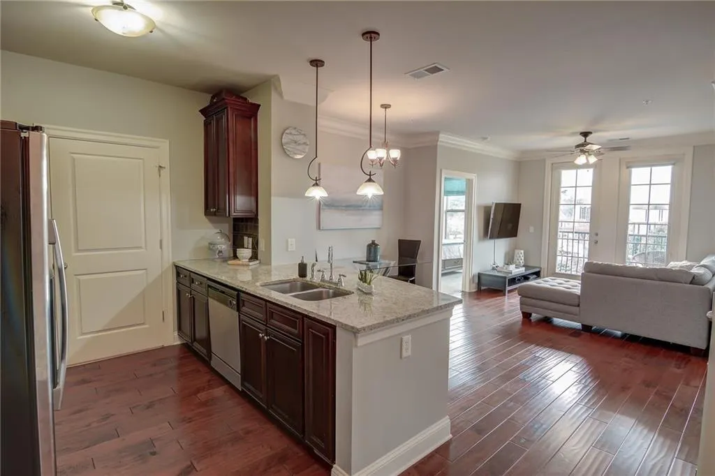 901 Abernathy Road Unit 6120, Atlanta, Georgia 30328, 2 Bedrooms Bedrooms, ,2 BathroomsBathrooms,Residential,Sold,901 Abernathy Road Unit 6120,6698910