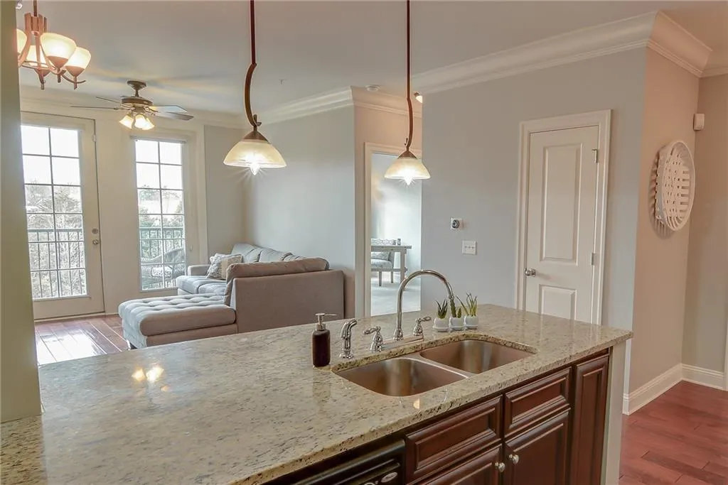 901 Abernathy Road Unit 6120, Atlanta, Georgia 30328, 2 Bedrooms Bedrooms, ,2 BathroomsBathrooms,Residential,Sold,901 Abernathy Road Unit 6120,6698910