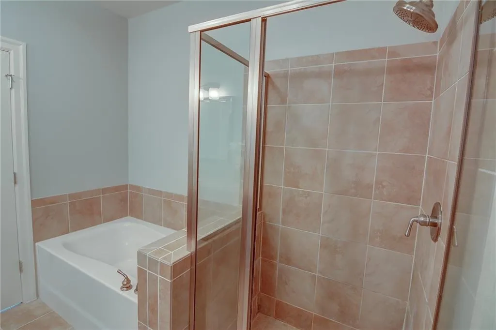 901 Abernathy Road Unit 6120, Atlanta, Georgia 30328, 2 Bedrooms Bedrooms, ,2 BathroomsBathrooms,Residential,Sold,901 Abernathy Road Unit 6120,6698910