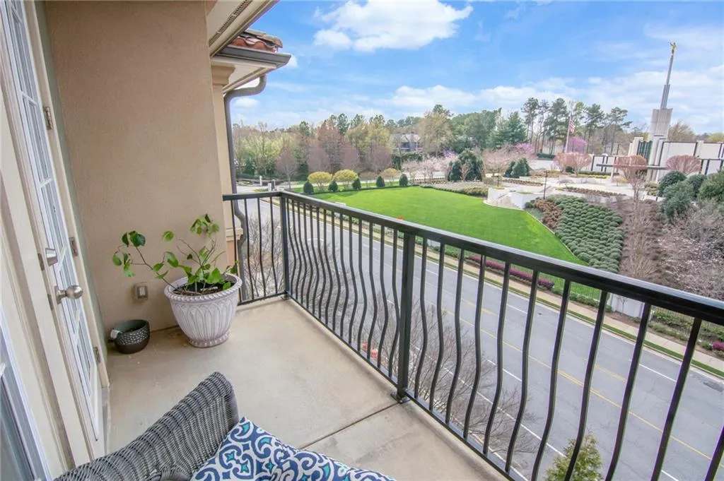 901 Abernathy Road Unit 6120, Atlanta, Georgia 30328, 2 Bedrooms Bedrooms, ,2 BathroomsBathrooms,Residential,Sold,901 Abernathy Road Unit 6120,6698910