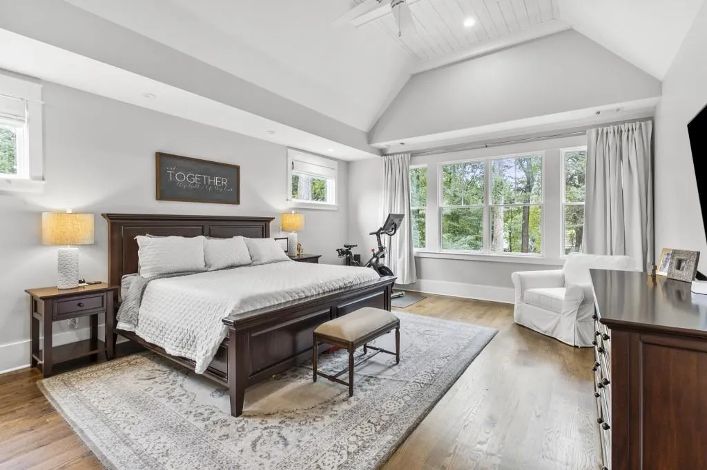 373 Pine Forest Road, Atlanta, Georgia 30342, 5 Bedrooms Bedrooms, ,4 BathroomsBathrooms,Residential,Sold,373 Pine Forest Road,6948300