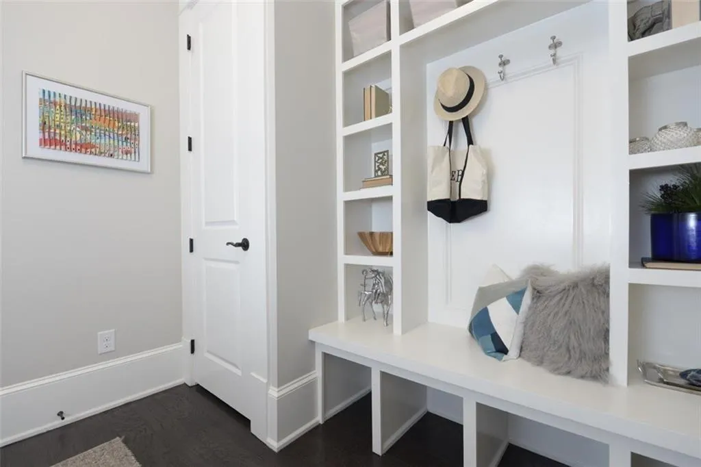 4670 Park Lane, Sandy Springs, Georgia 30342, 5 Bedrooms Bedrooms, ,6 BathroomsBathrooms,Residential,Sold,4670 Park Lane,5871481