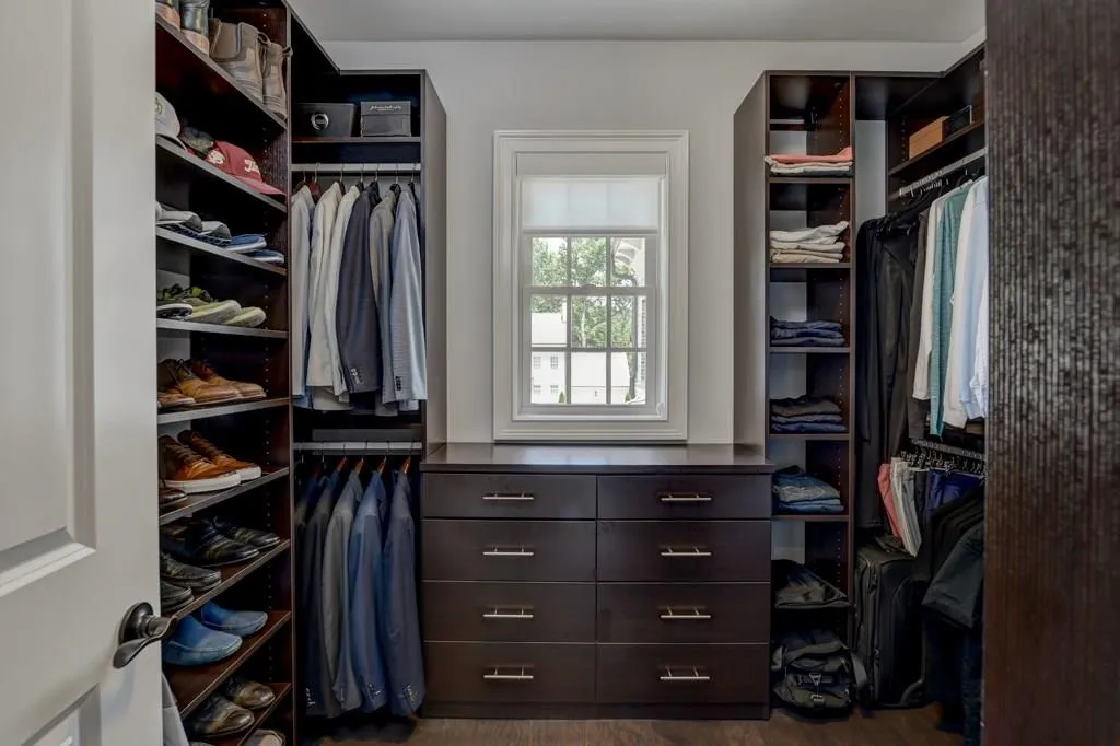 4670 Park Lane, Sandy Springs, Georgia 30342, 5 Bedrooms Bedrooms, ,6 BathroomsBathrooms,Residential,Sold,4670 Park Lane,5871481