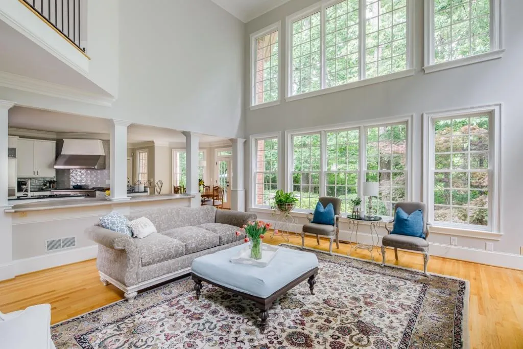 1545 Spalding Drive, Sandy Springs, Georgia 30350, 6 Bedrooms Bedrooms, ,5 BathroomsBathrooms,Residential,Sold,1545 Spalding Drive,6899346