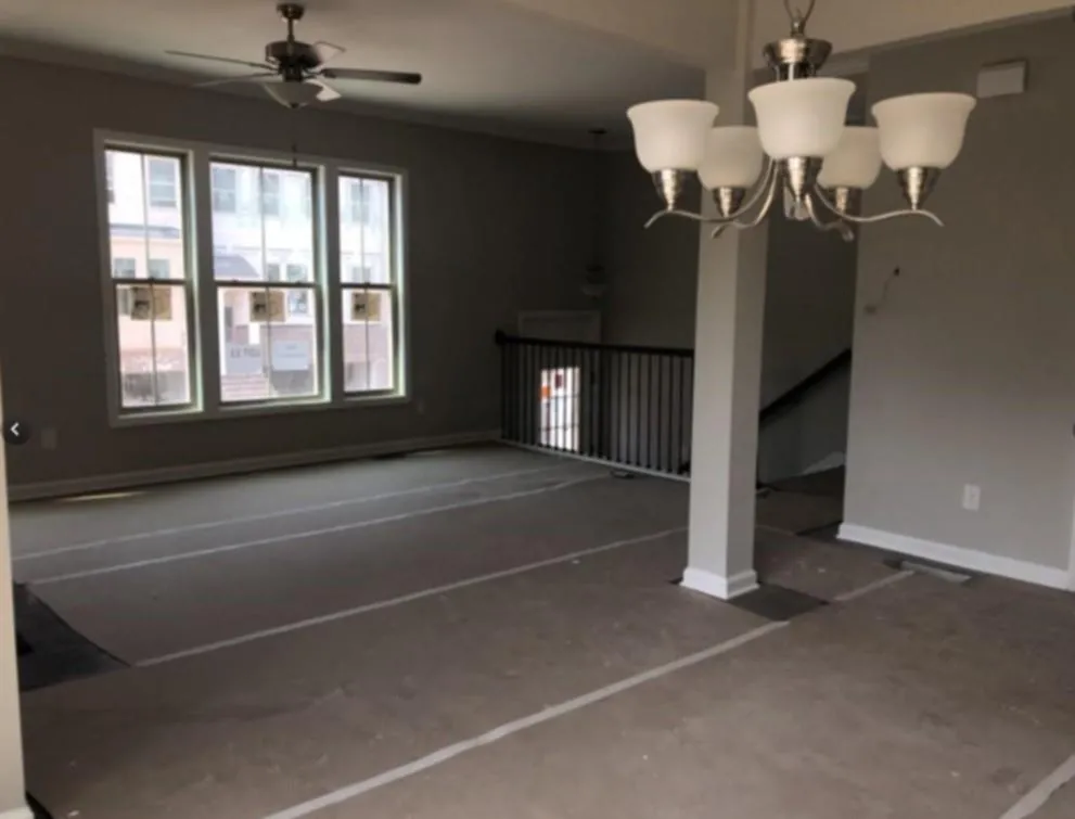 397 Wellspring Way, Sandy Springs, Georgia 30328, 4 Bedrooms Bedrooms, ,3 BathroomsBathrooms,Residential,Sold,397 Wellspring Way,6628412