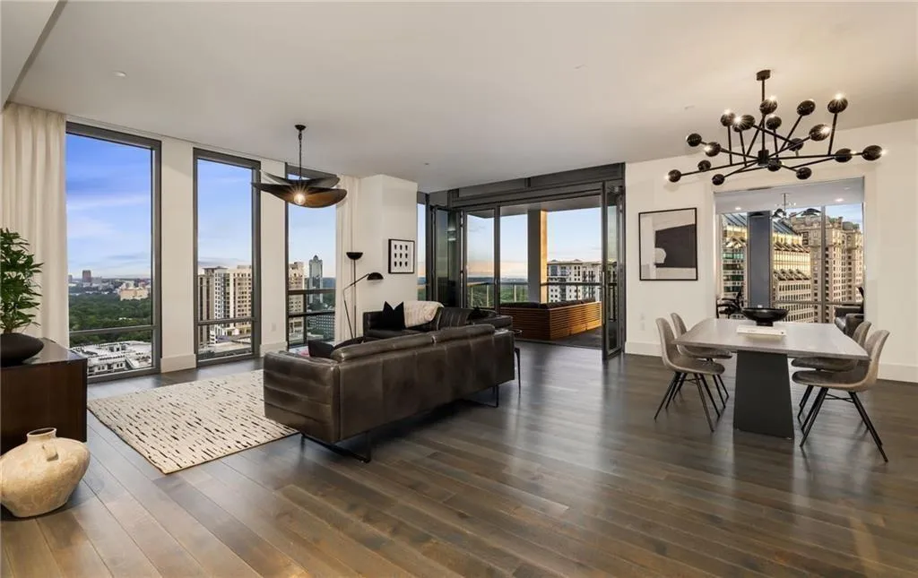 3107 Peachtree Road Ne Unit #1803, Atlanta, Georgia 30305, 2 Bedrooms Bedrooms, ,2 BathroomsBathrooms,Residential,For Sale,3107 Peachtree Road Ne Unit #1803,7468188