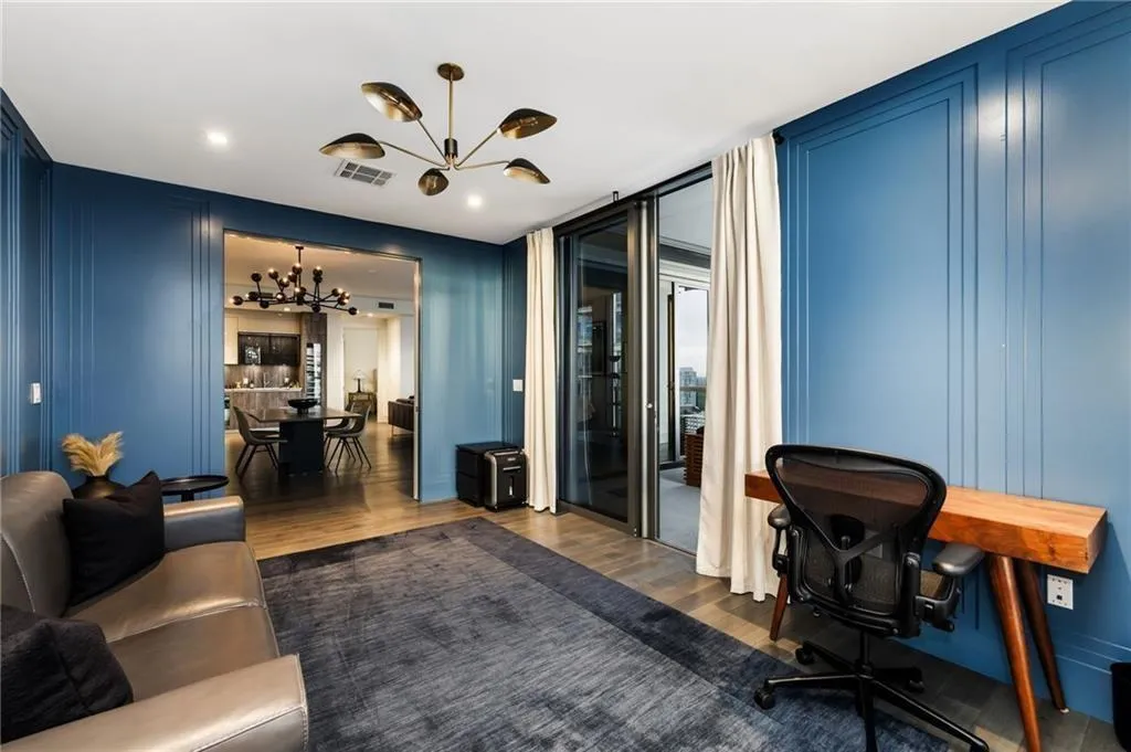 3107 Peachtree Road Ne Unit #1803, Atlanta, Georgia 30305, 2 Bedrooms Bedrooms, ,2 BathroomsBathrooms,Residential,For Sale,3107 Peachtree Road Ne Unit #1803,7468188