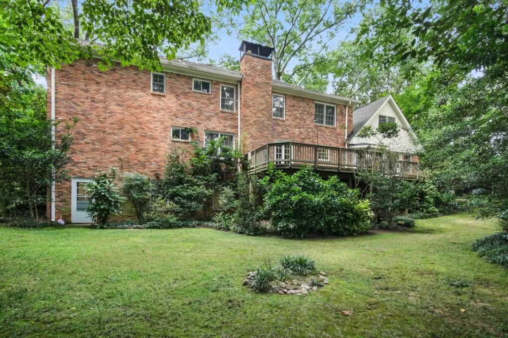 7609 Auden Trail, Sandy Springs, Georgia 30350, 5 Bedrooms Bedrooms, ,3 BathroomsBathrooms,Residential,Sold,7609 Auden Trail,6927441