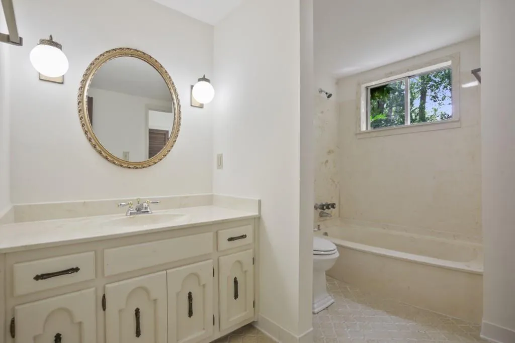 7609 Auden Trail, Sandy Springs, Georgia 30350, 5 Bedrooms Bedrooms, ,3 BathroomsBathrooms,Residential,Sold,7609 Auden Trail,6927441