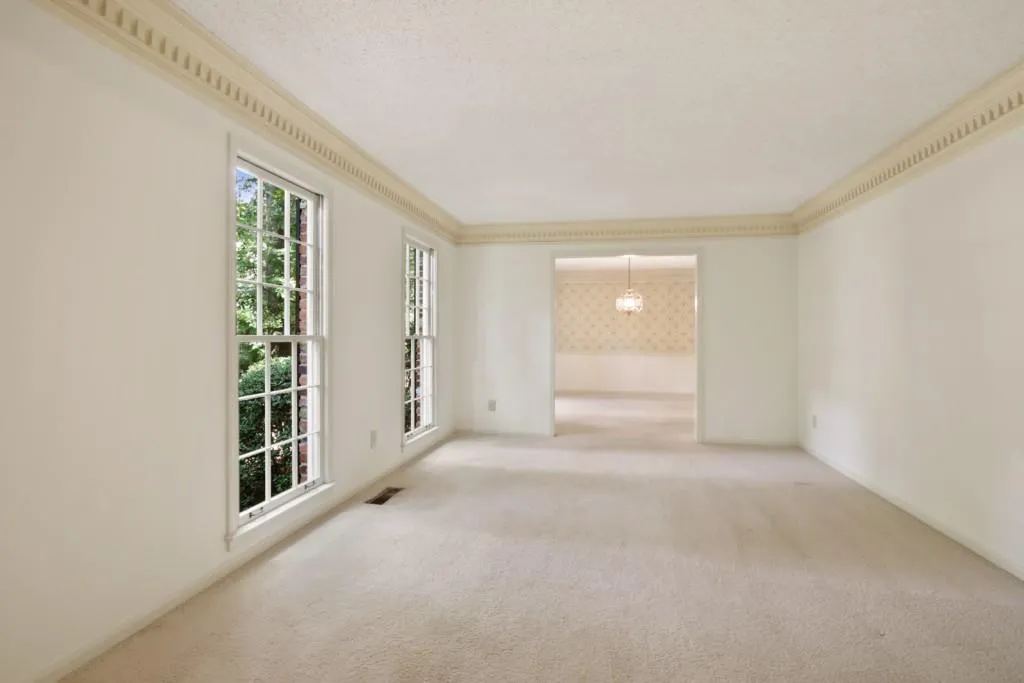 7609 Auden Trail, Sandy Springs, Georgia 30350, 5 Bedrooms Bedrooms, ,3 BathroomsBathrooms,Residential,Sold,7609 Auden Trail,6927441