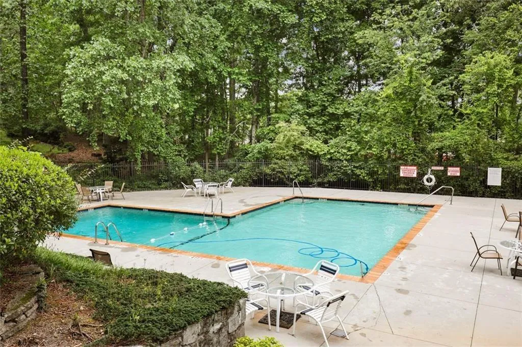 7609 Auden Trail, Sandy Springs, Georgia 30350, 5 Bedrooms Bedrooms, ,3 BathroomsBathrooms,Residential,Sold,7609 Auden Trail,6927441