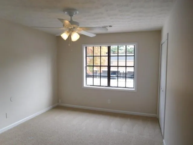 300 Winding River Drive Unit G, Atlanta, Georgia 30350, 3 Bedrooms Bedrooms, ,2 BathroomsBathrooms,Residential,Sold,300 Winding River Drive Unit G,5772184