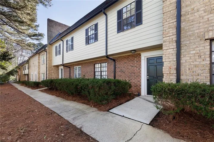 330 Winding River Drive Unit H, Sandy Springs, Georgia 30350