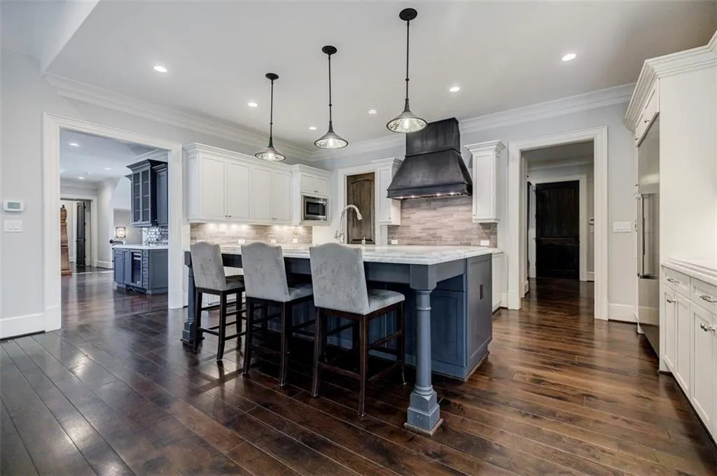 760 Glenairy Drive, Atlanta, Georgia 30328, 5 Bedrooms Bedrooms, ,5 BathroomsBathrooms,Residential,Sold,760 Glenairy Drive,7357624 760 Glenairy Drive, Atlanta, Georgia 30328, 5 Bedrooms Bedrooms, ,5 BathroomsBathrooms,Residential,Sold,760 Glenairy Drive,7357624