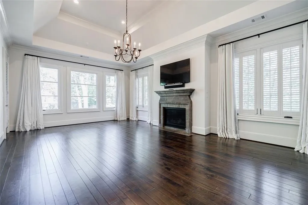 760 Glenairy Drive, Atlanta, Georgia 30328, 5 Bedrooms Bedrooms, ,5 BathroomsBathrooms,Residential,Sold,760 Glenairy Drive,7357624 760 Glenairy Drive, Atlanta, Georgia 30328, 5 Bedrooms Bedrooms, ,5 BathroomsBathrooms,Residential,Sold,760 Glenairy Drive,7357624