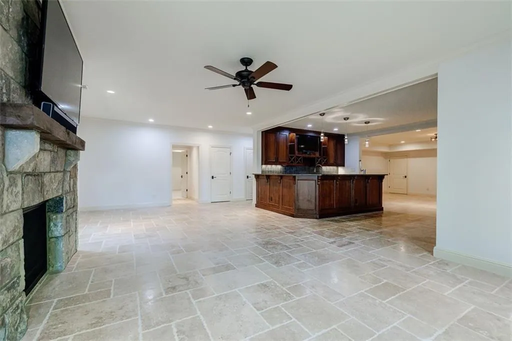 760 Glenairy Drive, Atlanta, Georgia 30328, 5 Bedrooms Bedrooms, ,5 BathroomsBathrooms,Residential,Sold,760 Glenairy Drive,7357624 760 Glenairy Drive, Atlanta, Georgia 30328, 5 Bedrooms Bedrooms, ,5 BathroomsBathrooms,Residential,Sold,760 Glenairy Drive,7357624