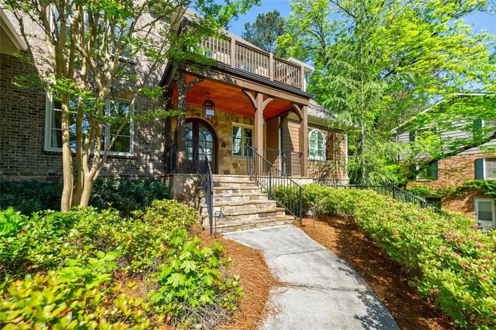 760 Glenairy Drive, Atlanta, Georgia 30328, 5 Bedrooms Bedrooms, ,5 BathroomsBathrooms,Residential,Sold,760 Glenairy Drive,7357624 760 Glenairy Drive, Atlanta, Georgia 30328, 5 Bedrooms Bedrooms, ,5 BathroomsBathrooms,Residential,Sold,760 Glenairy Drive,7357624