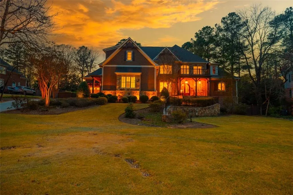 760 Glenairy Drive, Atlanta, Georgia 30328, 5 Bedrooms Bedrooms, ,5 BathroomsBathrooms,Residential,Sold,760 Glenairy Drive,7357624 760 Glenairy Drive, Atlanta, Georgia 30328, 5 Bedrooms Bedrooms, ,5 BathroomsBathrooms,Residential,Sold,760 Glenairy Drive,7357624