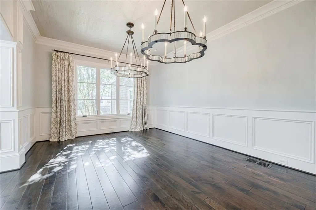 760 Glenairy Drive, Atlanta, Georgia 30328, 5 Bedrooms Bedrooms, ,5 BathroomsBathrooms,Residential,Sold,760 Glenairy Drive,7357624 760 Glenairy Drive, Atlanta, Georgia 30328, 5 Bedrooms Bedrooms, ,5 BathroomsBathrooms,Residential,Sold,760 Glenairy Drive,7357624