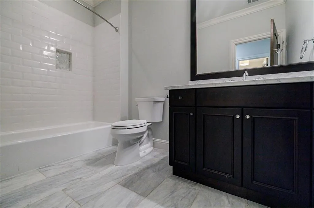 760 Glenairy Drive, Atlanta, Georgia 30328, 5 Bedrooms Bedrooms, ,5 BathroomsBathrooms,Residential,Sold,760 Glenairy Drive,7357624 760 Glenairy Drive, Atlanta, Georgia 30328, 5 Bedrooms Bedrooms, ,5 BathroomsBathrooms,Residential,Sold,760 Glenairy Drive,7357624