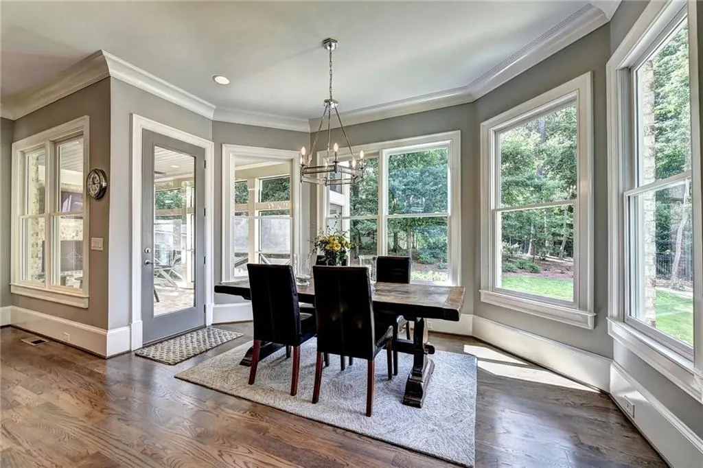 4605 Meadow Valley Drive, Atlanta, Georgia 30342, 5 Bedrooms Bedrooms, ,5 BathroomsBathrooms,Residential,Sold,4605 Meadow Valley Drive,6719807
