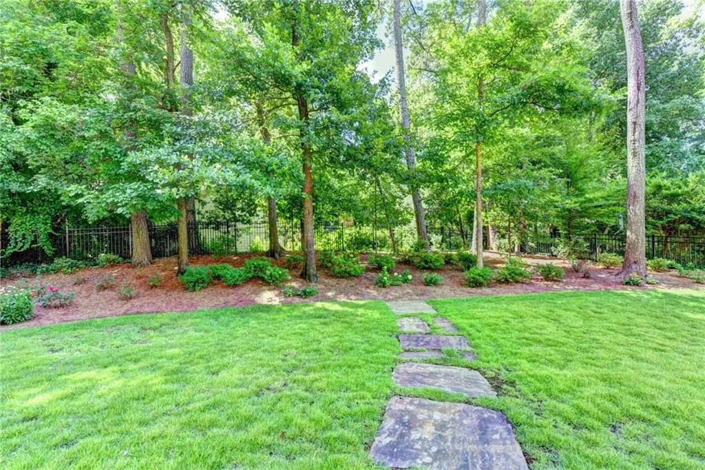 4605 Meadow Valley Drive, Atlanta, Georgia 30342, 5 Bedrooms Bedrooms, ,5 BathroomsBathrooms,Residential,Sold,4605 Meadow Valley Drive,6719807