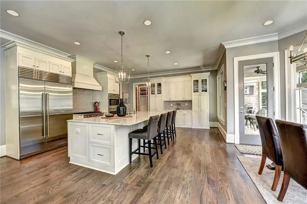 4605 Meadow Valley Drive, Atlanta, Georgia 30342, 5 Bedrooms Bedrooms, ,5 BathroomsBathrooms,Residential,Sold,4605 Meadow Valley Drive,6719807