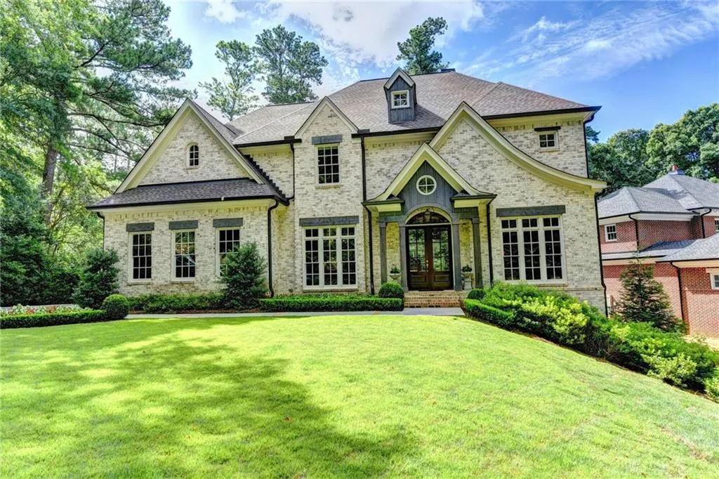 4605 Meadow Valley Drive, Atlanta, Georgia 30342, 5 Bedrooms Bedrooms, ,5 BathroomsBathrooms,Residential,Sold,4605 Meadow Valley Drive,6719807