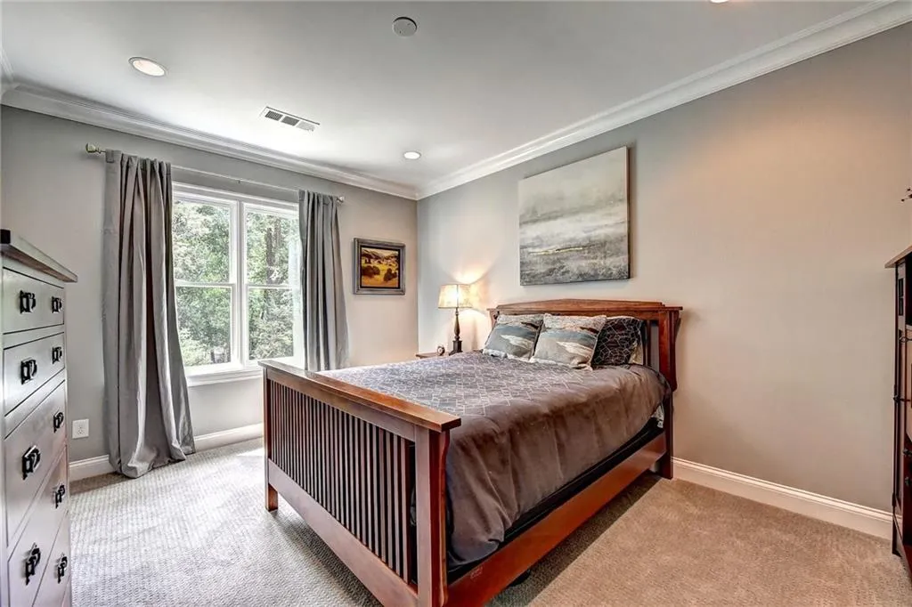 4605 Meadow Valley Drive, Atlanta, Georgia 30342, 5 Bedrooms Bedrooms, ,5 BathroomsBathrooms,Residential,Sold,4605 Meadow Valley Drive,6719807