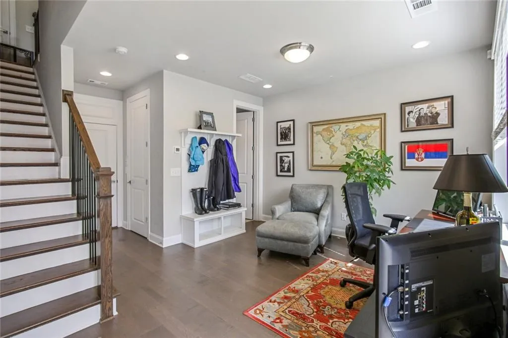 4332 Parkside Place, Sandy Springs, Georgia 30342, 2 Bedrooms Bedrooms, ,3 BathroomsBathrooms,Residential,Sold,4332 Parkside Place,7035573