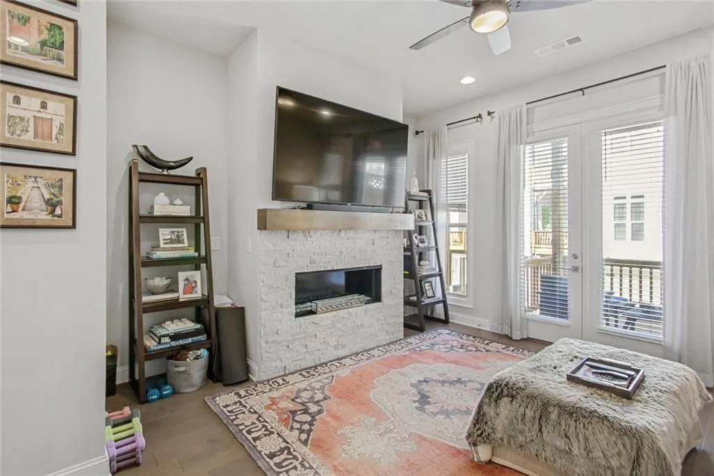4332 Parkside Place, Sandy Springs, Georgia 30342, 2 Bedrooms Bedrooms, ,3 BathroomsBathrooms,Residential,Sold,4332 Parkside Place,7035573