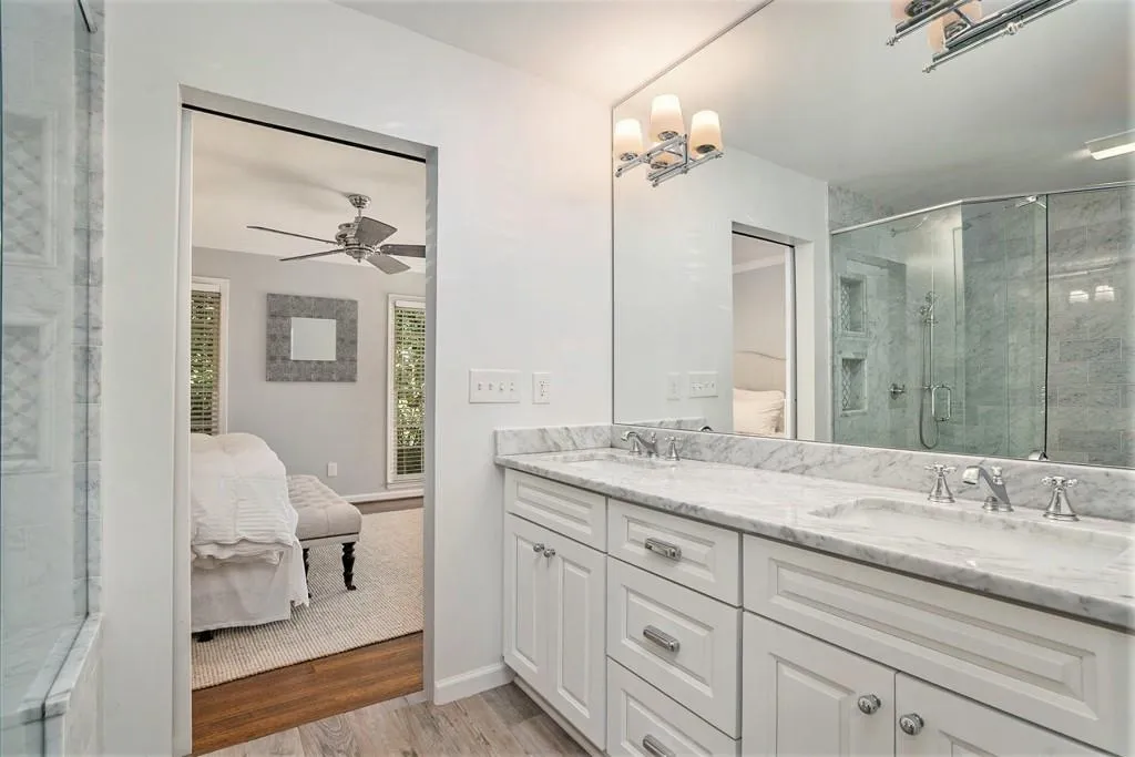 7025 Hunters Branch Drive, Sandy Springs, Georgia 30328, 3 Bedrooms Bedrooms, ,3 BathroomsBathrooms,Residential,Sold,7025 Hunters Branch Drive,7460915