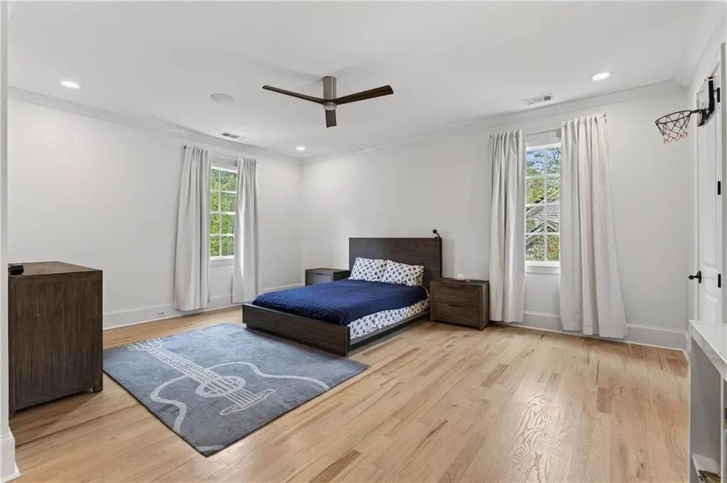 4868 Merlendale Drive, Atlanta, Georgia 30327, 6 Bedrooms Bedrooms, ,6 BathroomsBathrooms,Residential,For Sale,4868 Merlendale Drive,7741002
