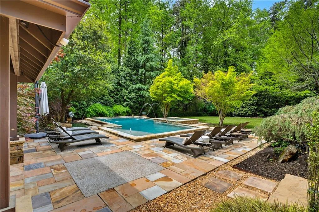 4868 Merlendale Drive, Atlanta, Georgia 30327, 6 Bedrooms Bedrooms, ,6 BathroomsBathrooms,Residential,For Sale,4868 Merlendale Drive,7741002