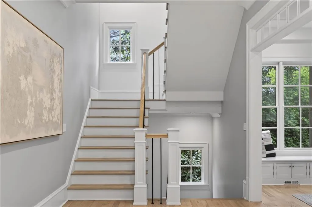 4868 Merlendale Drive, Atlanta, Georgia 30327, 6 Bedrooms Bedrooms, ,6 BathroomsBathrooms,Residential,For Sale,4868 Merlendale Drive,7741002