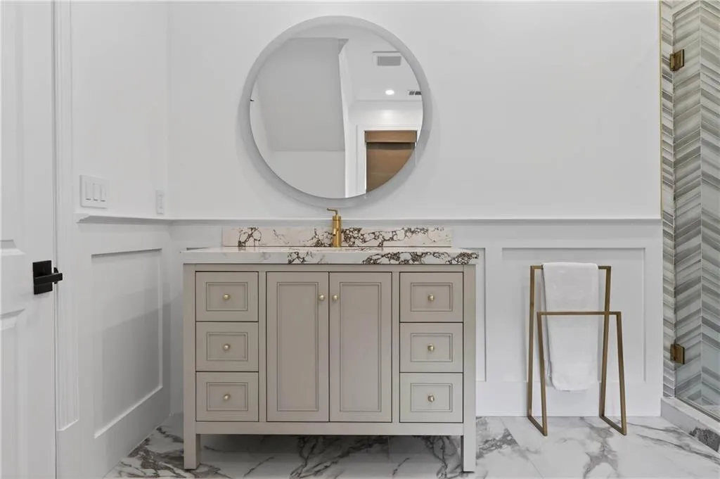 4868 Merlendale Drive, Atlanta, Georgia 30327, 6 Bedrooms Bedrooms, ,6 BathroomsBathrooms,Residential,For Sale,4868 Merlendale Drive,7741002