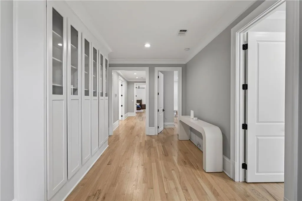 4868 Merlendale Drive, Atlanta, Georgia 30327, 6 Bedrooms Bedrooms, ,6 BathroomsBathrooms,Residential,For Sale,4868 Merlendale Drive,7741002